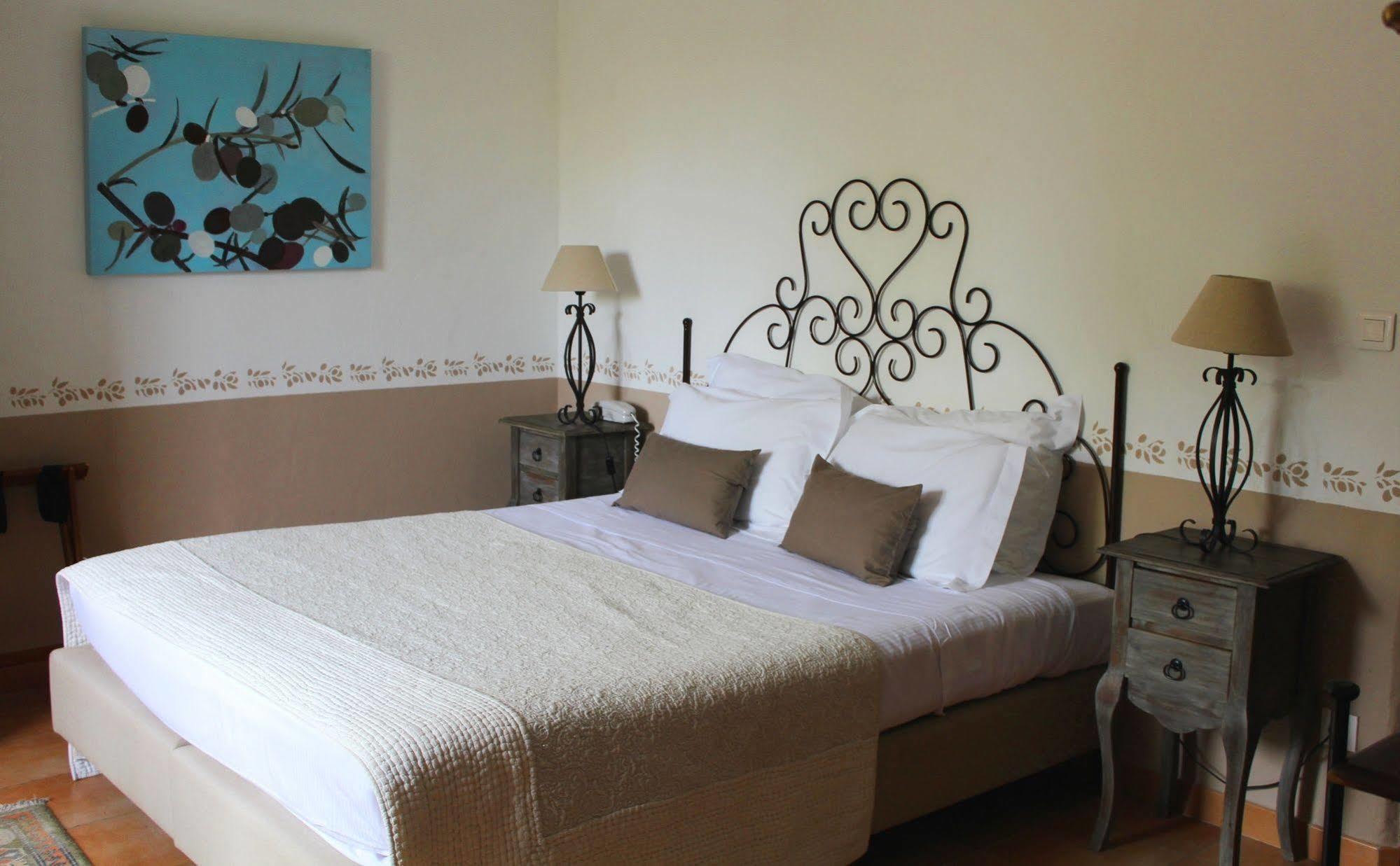 Hotel La Bastide D'Eygalieres Εξωτερικό φωτογραφία